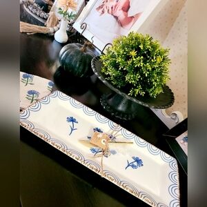 NWT Mud Pie Hostess Set